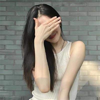 她不见了
